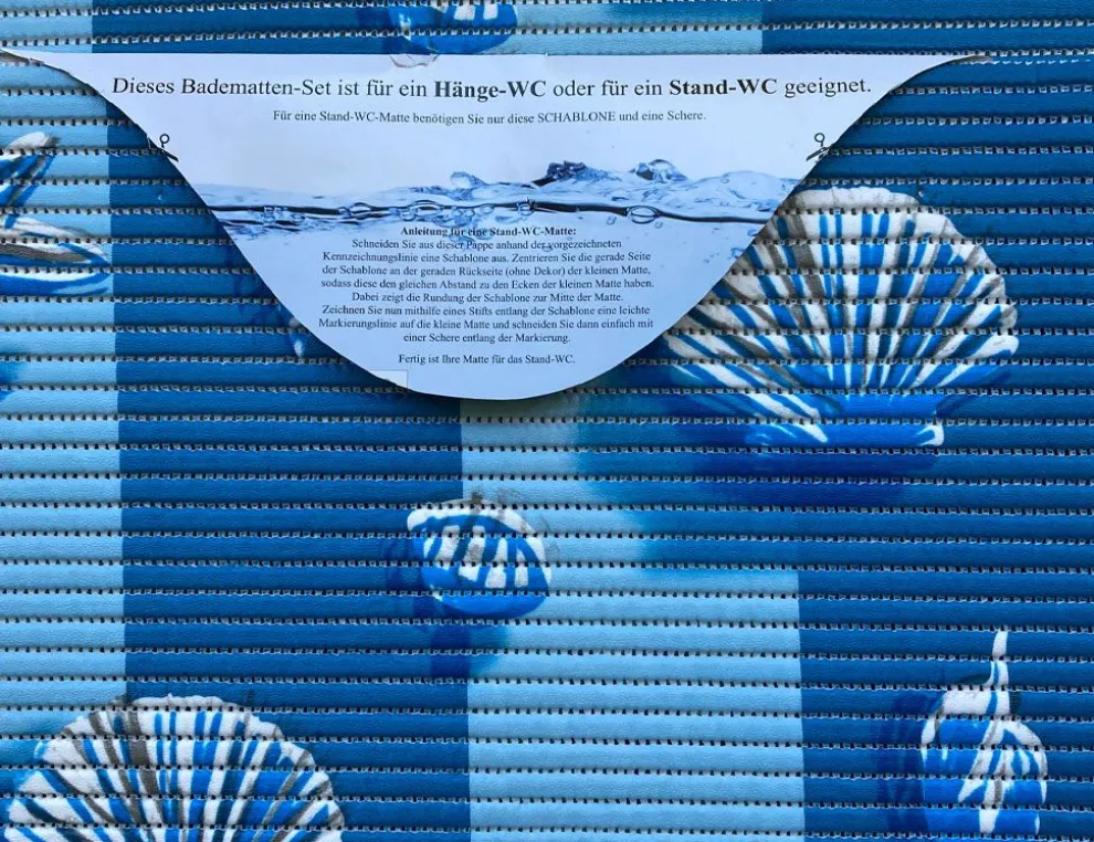Badgarnitur Muscheln Streifen Blau
