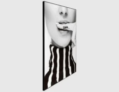 Bild Slim Frame Black Silence Requested 50x70cm